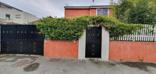 Villa Pavillionnaire Piscine Parking Privé proche calanques