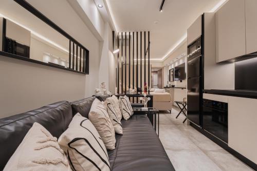 Monte Smith Luxury Suites