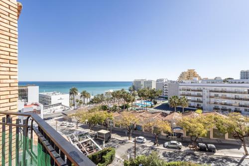 AA Guest - The Golden Sea Views Eco Apartment photo 8