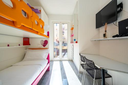 Dreaming Florence Apartment 10 min Tram T2 to Center&Airport