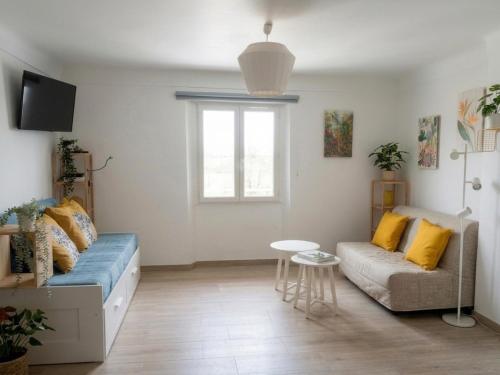 spacieux logement vieil antibes climatisé 5 minutes plages