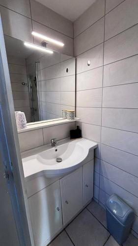 Maison climatisée 64m2 avec patio 6 personnes