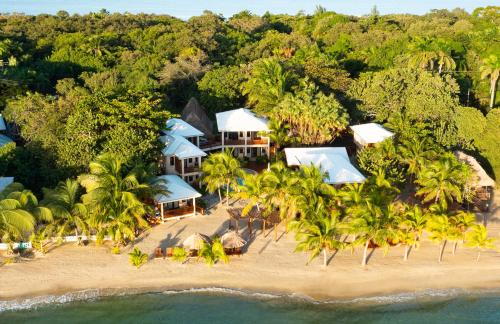 Gallery image of Kalimera Beach Hotel in Maya Beach