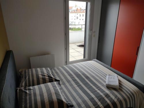 Chambre chez l'habitant à 900m de la PartDieu