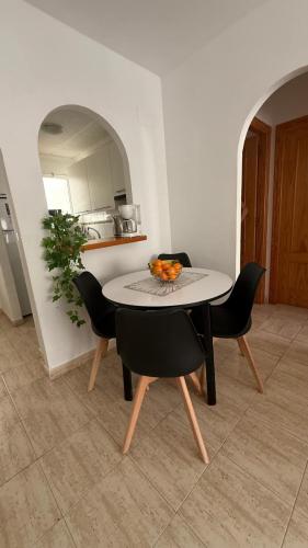 MILA Słoneczny Apartament w Torrevieja Centrum