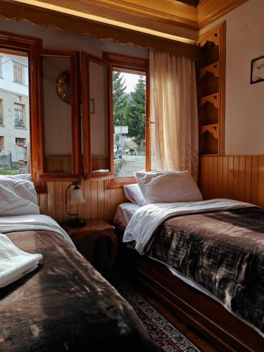 MetsoVillas Traditional Suite 4 - Στην Καρδιά του Μετσόβου