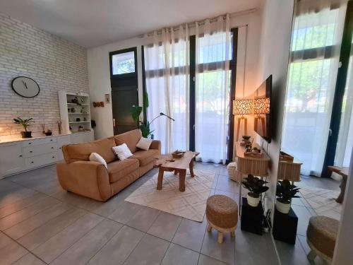 Maison Bali - Jardin, Clim, Parking et Proche Tram