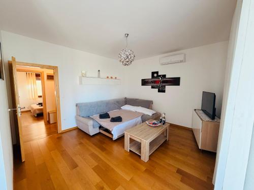 Dimi Apartment