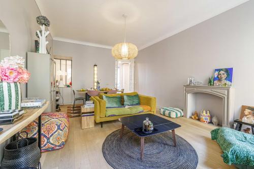 MY CASA GUISOL 17 - Elegant 3 Bedroom Apartment Near the Old Port
