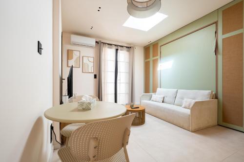 Studio élégant avec grande terrasse privative - centre Aix-En-Provence