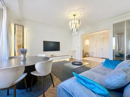Proche Palais des Festivals- Cannes Chic Croisette Plage