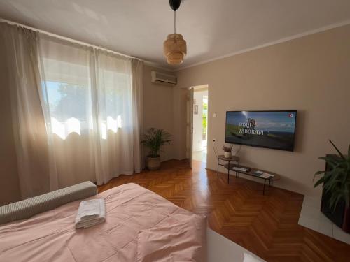 Luna Garden Apartment
