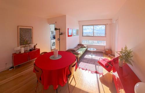 Loft 80m2 au 9ème étage avec ascenseur - Parking Gratuit - Vues panoramiques sur tout Paris