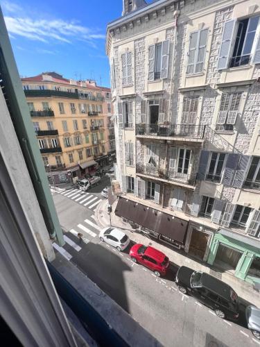 Central Nice Studio Bright Modern & Walkable
