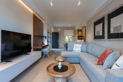 Alvion by Anita Holiday Homes