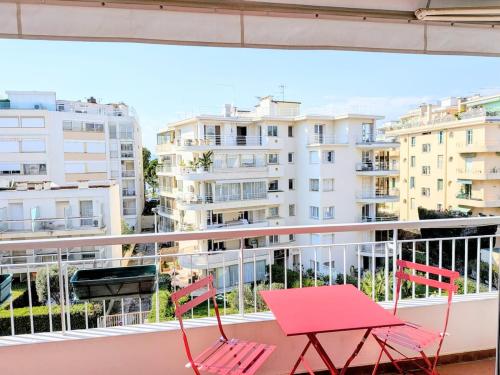 Parenthèse azuréenne Terrasse et plage à 2 pas