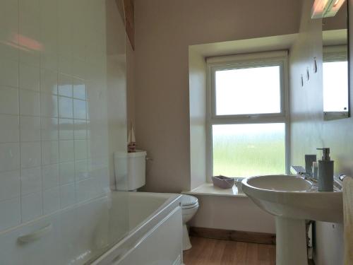 Et badeværelse på Gwarcwm Uchaf