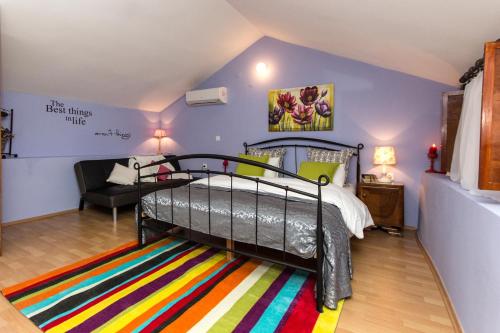 Llit o llits en una habitació de Apartment Dalmatian Cottage