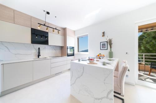 Vista Panorama Luxury Apartment