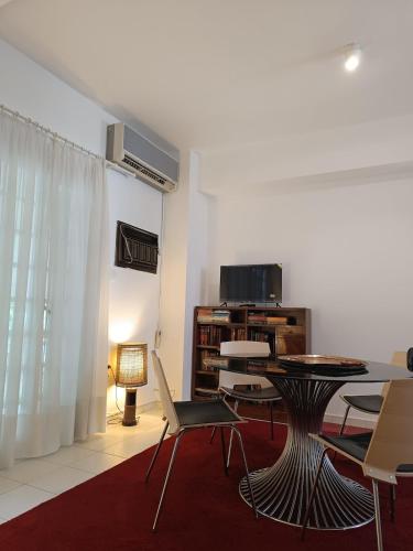 Serene & Spacious apartment in a vibrant area