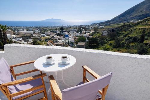 Tiara hideaway house