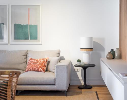 Donoso Cortes & Free parking by ELE Apartments