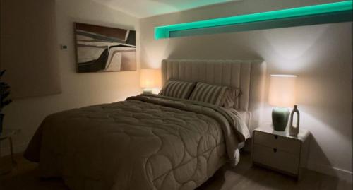 Villa Casa Del Mare by the beach with a private pool and a guest house
