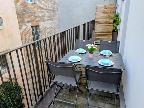 Toulouse, Bourse nice and comfortable family apartment photo 10