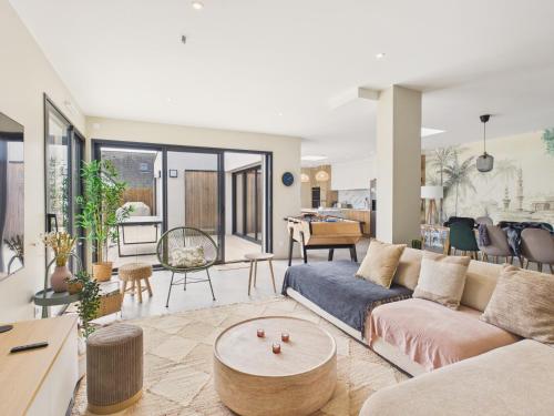 850m de la mer - Maison 8 adultes et 4 enfants