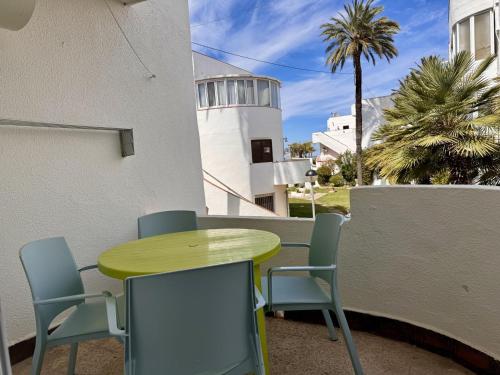Acogedor apartamento en Denia con Wi-Fi y aire acondicionado, cerca de la playa - ES-373-2