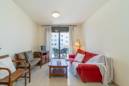 Apart-rent Apartamento Milleni II 8010 con piscina comunitaria y parking