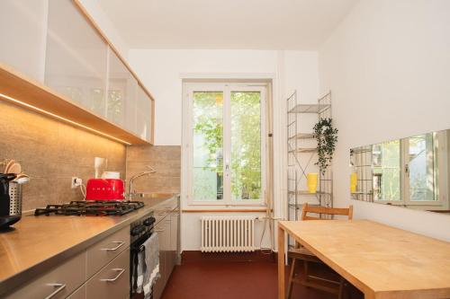 Beautifully renovated historic apartment near Messe Basel