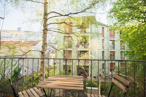 Beautifully renovated historic apartment near Messe Basel