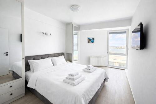 Ema del Mar - Meraki Lago Resort Mamaia