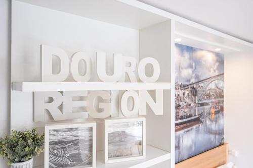 GuestReady - Old City Design Apartments