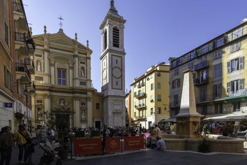 #20 Staywizus - 1 BDR Heart of old town Nice AC Wifi 5 mins to Sea