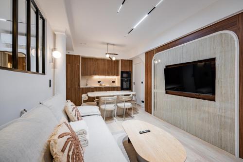 New suite 6 people - Saint Germain Notre-Dame#AC