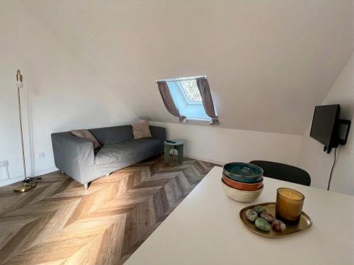 Charmant studio moderne avec jardin privé