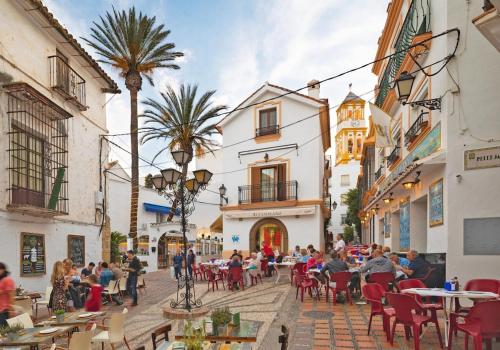 Cozy Studio just steps from Marbella Old Town
