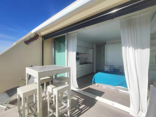 Studio 20, Héliopolis D au village naturiste