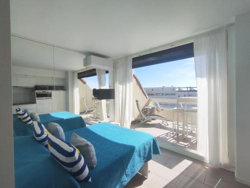Studio 20, Héliopolis D au village naturiste