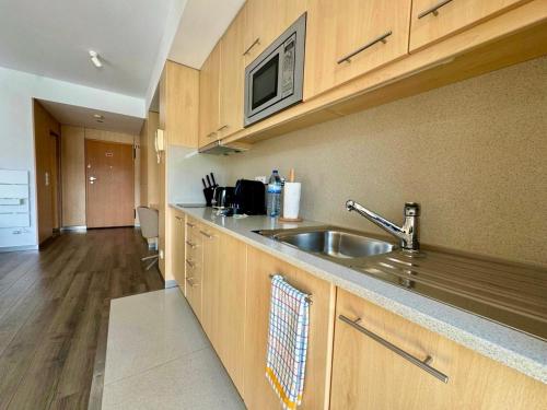 Antas Balcony Studio by LuxiStay