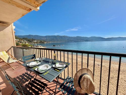Appartement 1 chambre pieds dans l'eau TIUCCIA