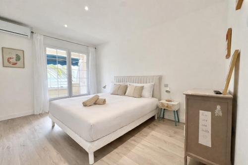 Appartement neuf, front de mer, accès direct plage