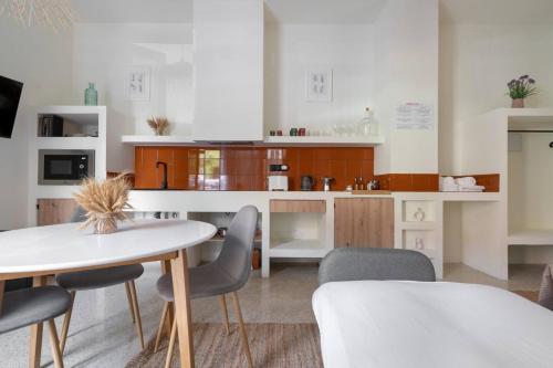 PepeFlats - New Suite de lujo Mediterraneo - EG2