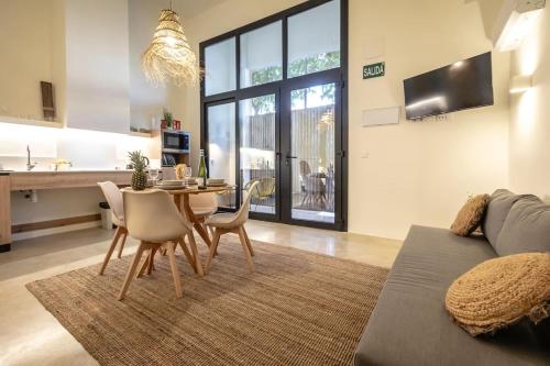 PepeFlats - Eco Suite Mediterranean with Terrace - BD1