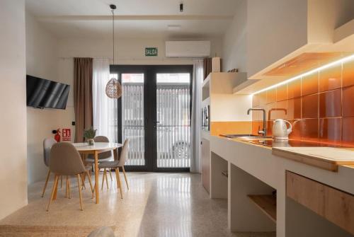 PepeFlats - Nueva suite mediterranea de lujo - EG3