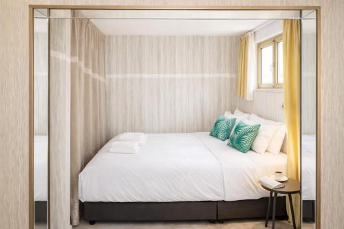 The Trastevere Rooftop Suite Skyline by RHR