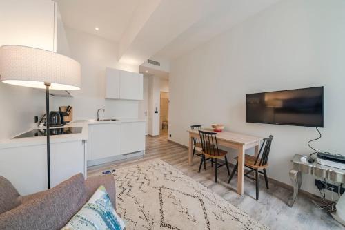 apartment 1 bedroom Cannes Centre rue d'Antibes