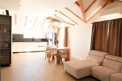 Seaview Apartment IRA PAKOŠTANE